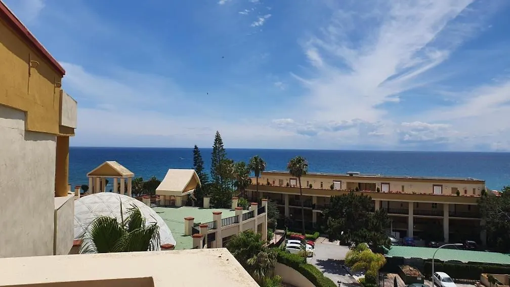 Apartamento en Marbella con vistas al mar España